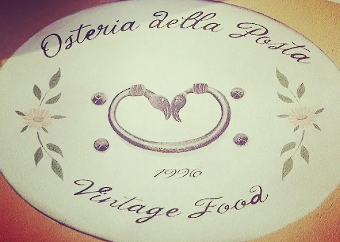 Отель Osteria Della Posta Poggio Picenze